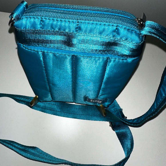 lug Crossbody Bag ~ Teal - Picture 2 of 8